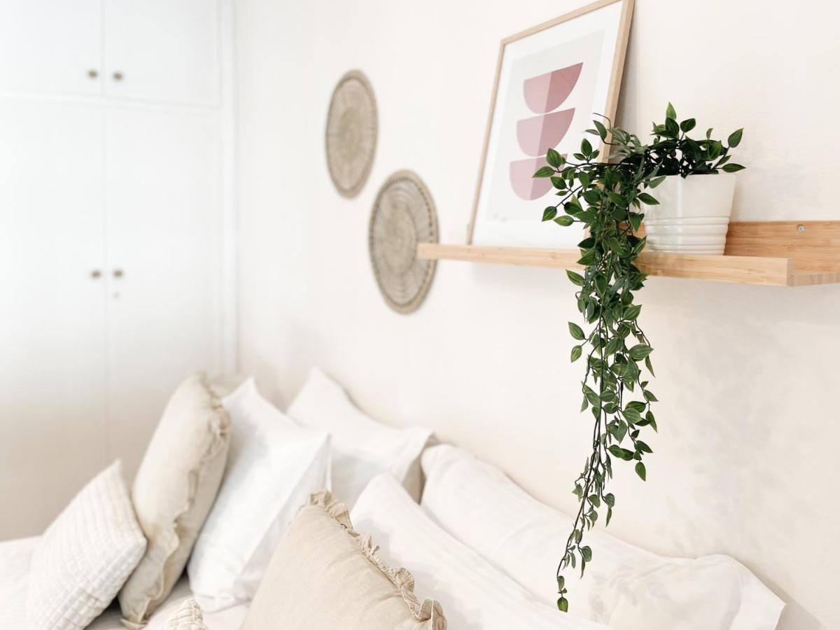 Boho Chic 2Br Apartment In The Center Of Афины Экстерьер фото