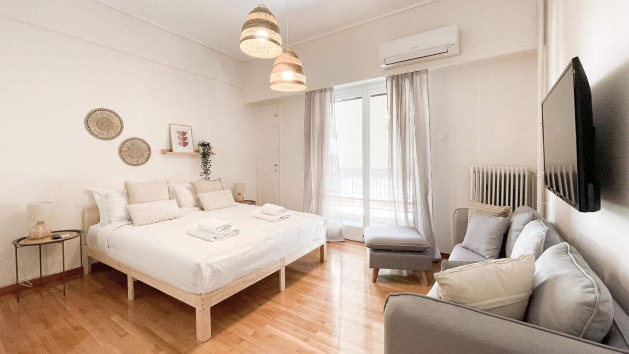 Boho Chic 2Br Apartment In The Center Of Афины Экстерьер фото